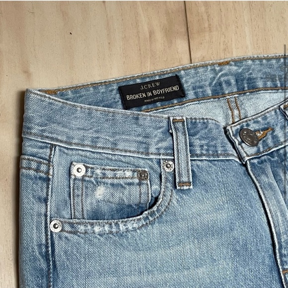 ⭐️J. Crew ⭐️RUN BIG👖Broken In Boyfriend Jeans👖Like NEW!! - Picture 2 of 13